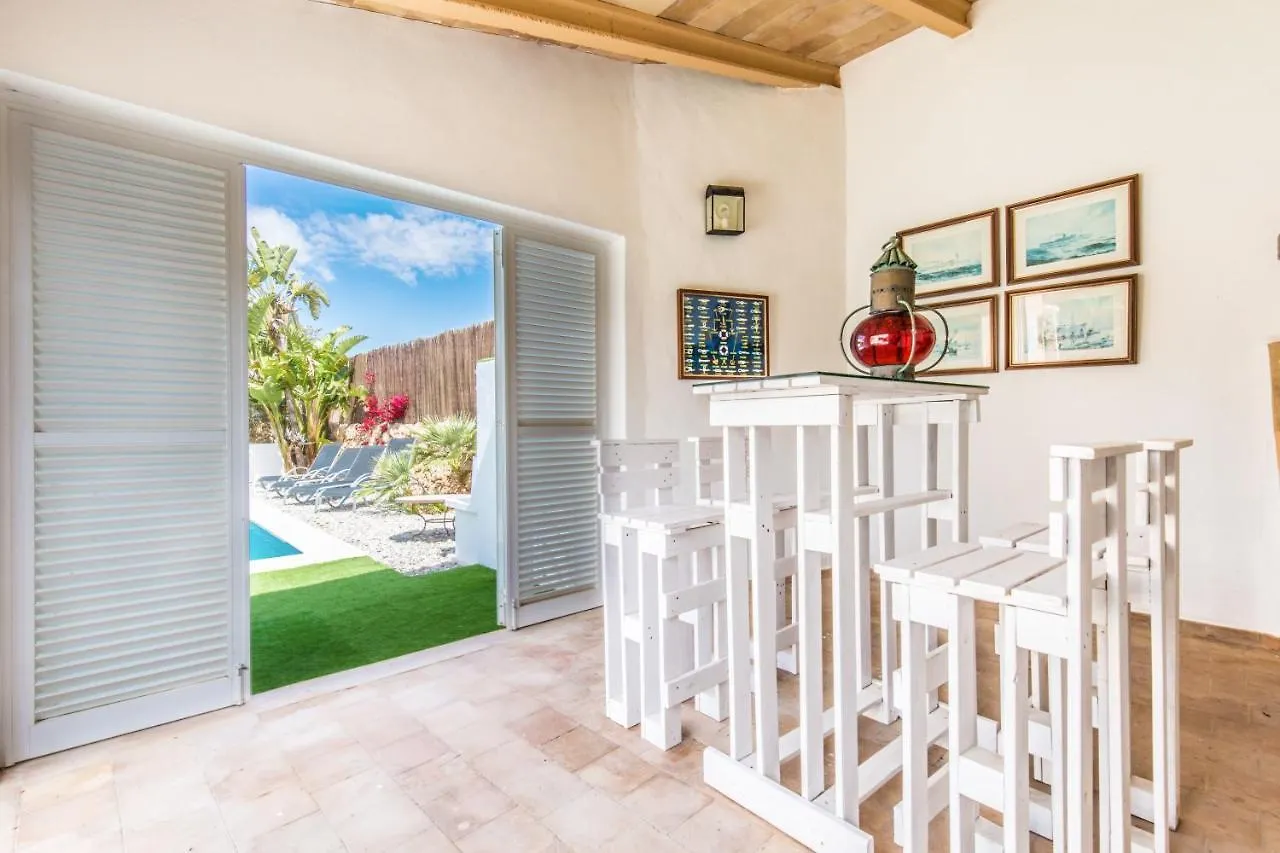 Villa Con Piscina Cerca Del Mar En Sa Ràpita Hiszpania